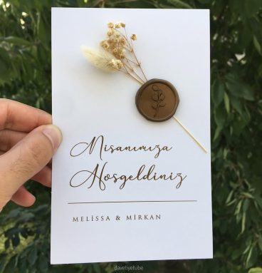 Mühürlü, Kuru Çiçekli Masa Kartı